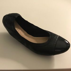 Kelly & Katie Jolisa Black Ballet Flat, Size 10